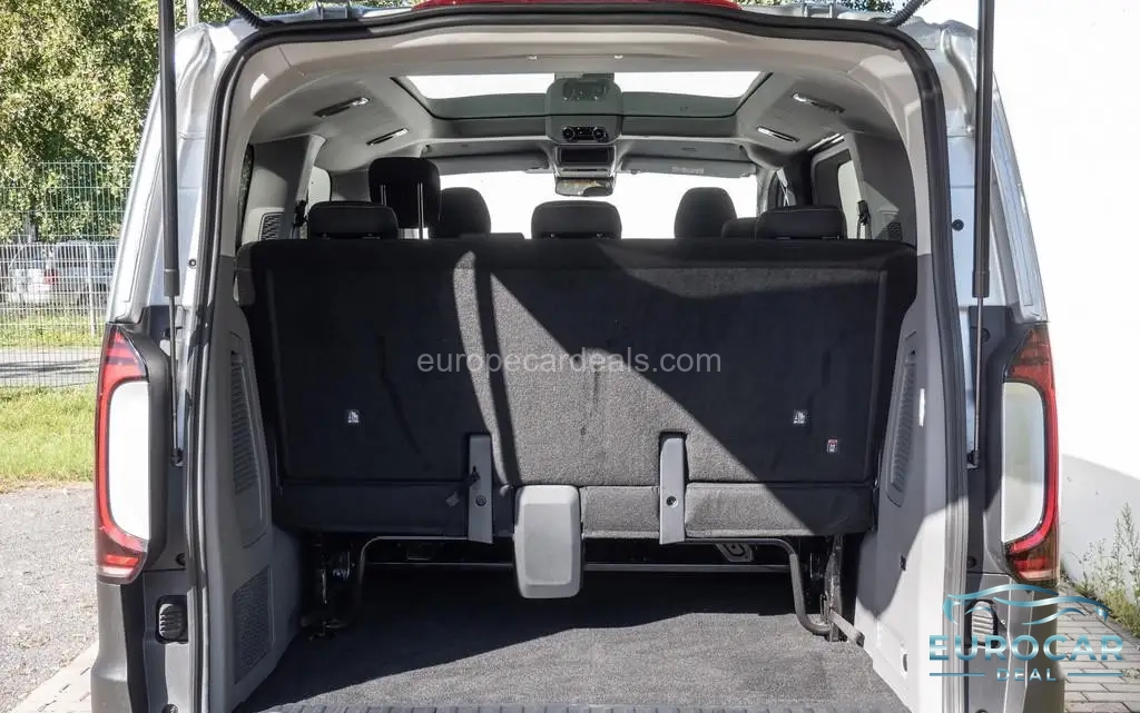 Volkswagen T7 Caravelle