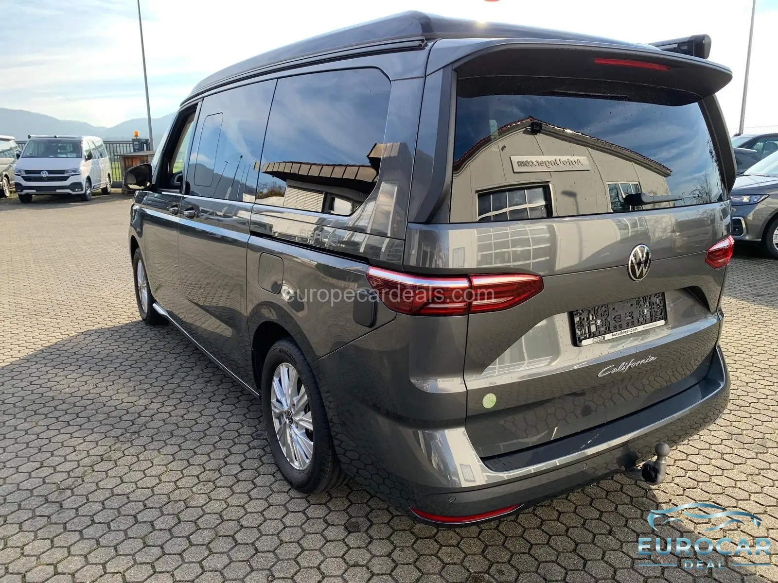 Volkswagen T7 California