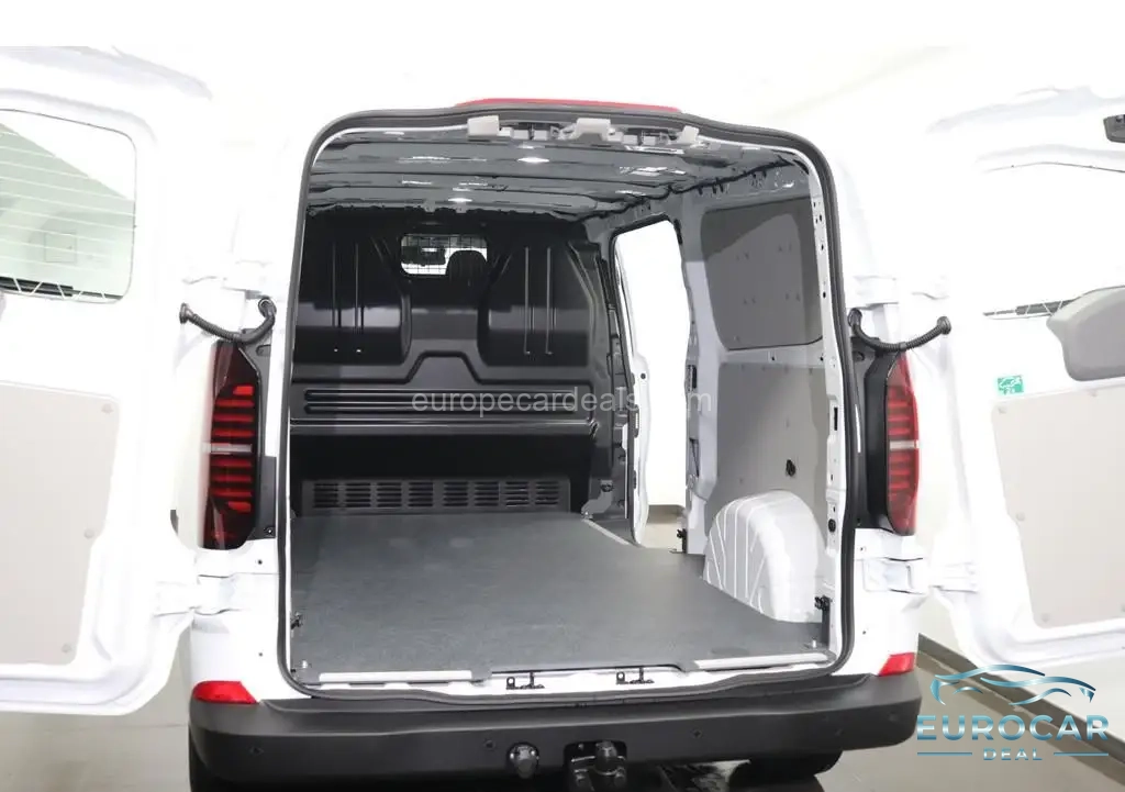 Volkswagen T7 Transporter