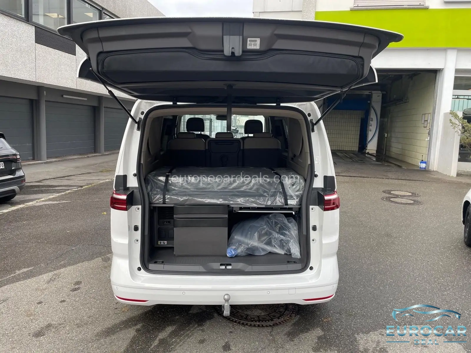 Volkswagen T7 California