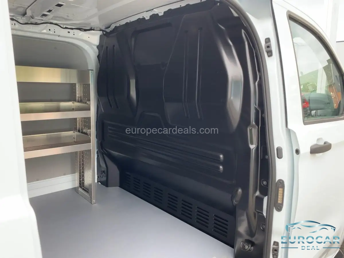 Volkswagen T7 Transporter