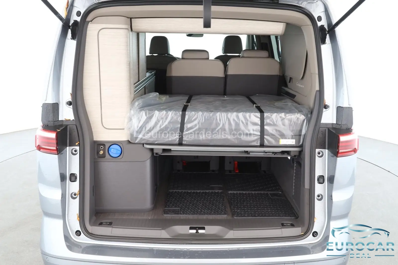 Volkswagen T7 California