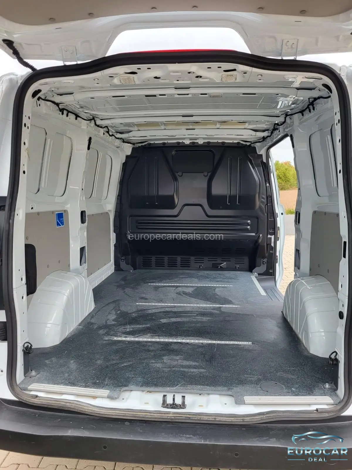 Volkswagen T7 Transporter