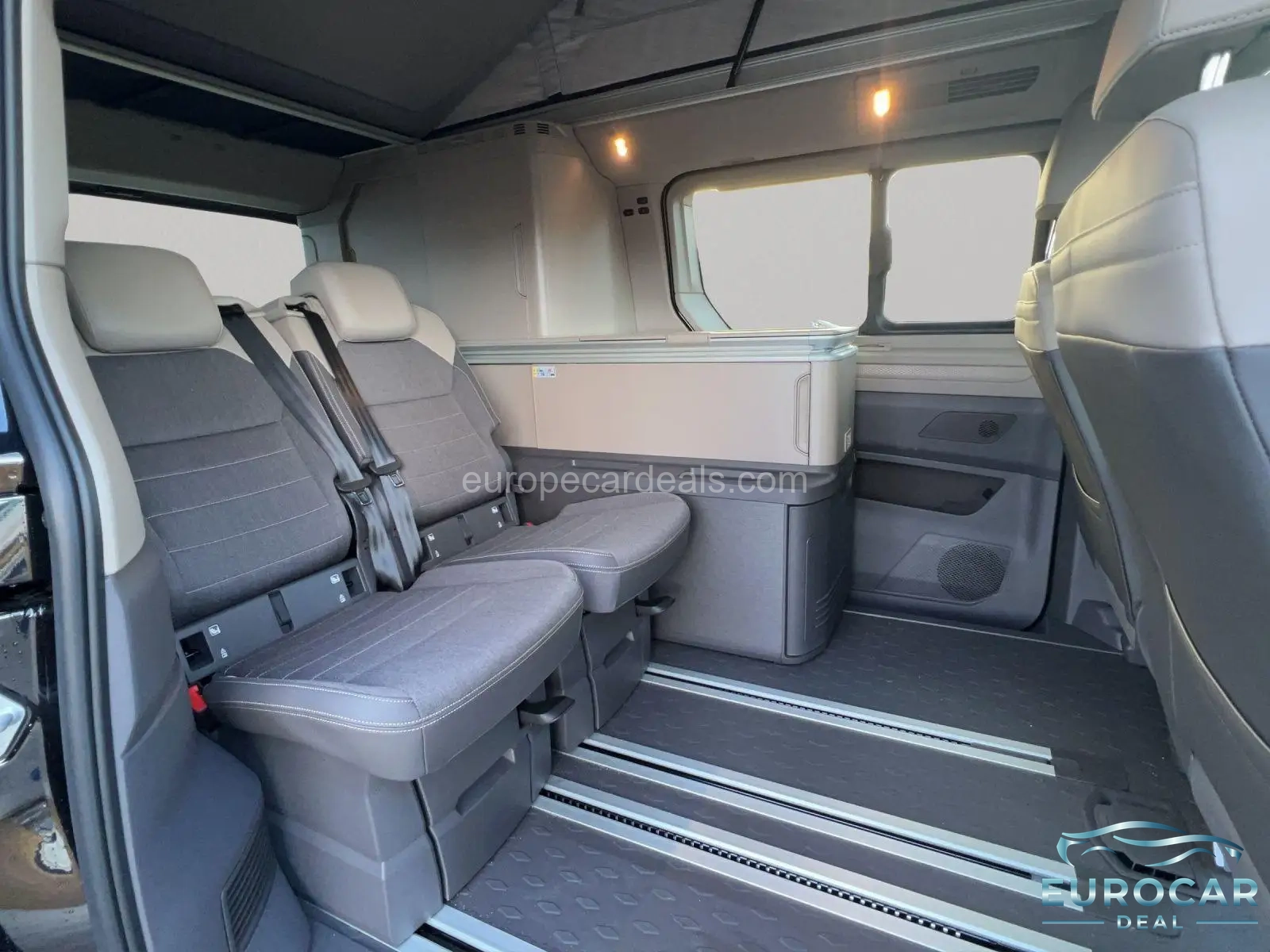 Volkswagen T7 California