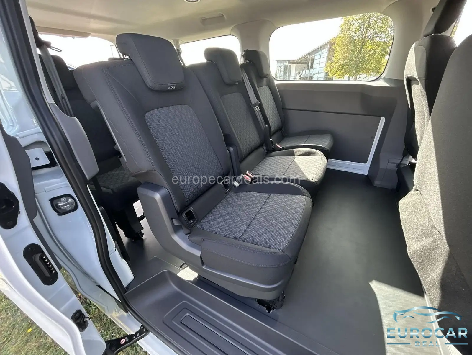 Volkswagen T7 Transporter
