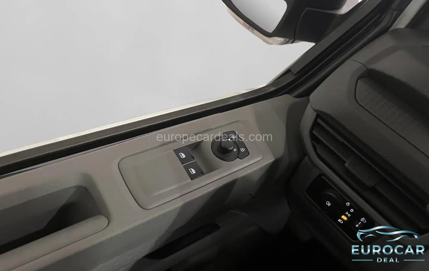 Volkswagen T7 Transporter