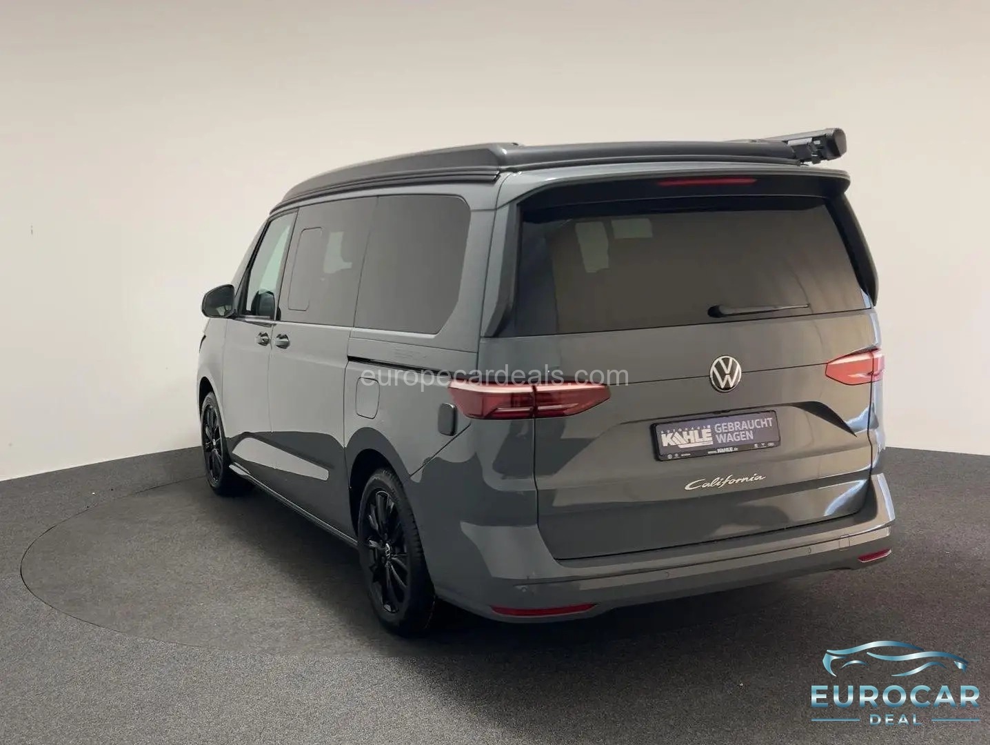 Volkswagen T7 California