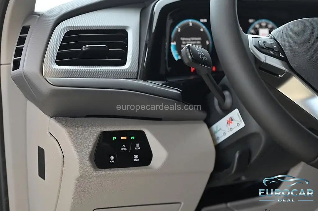 Volkswagen T7 California