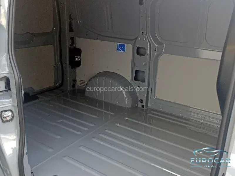 Volkswagen T7 Transporter