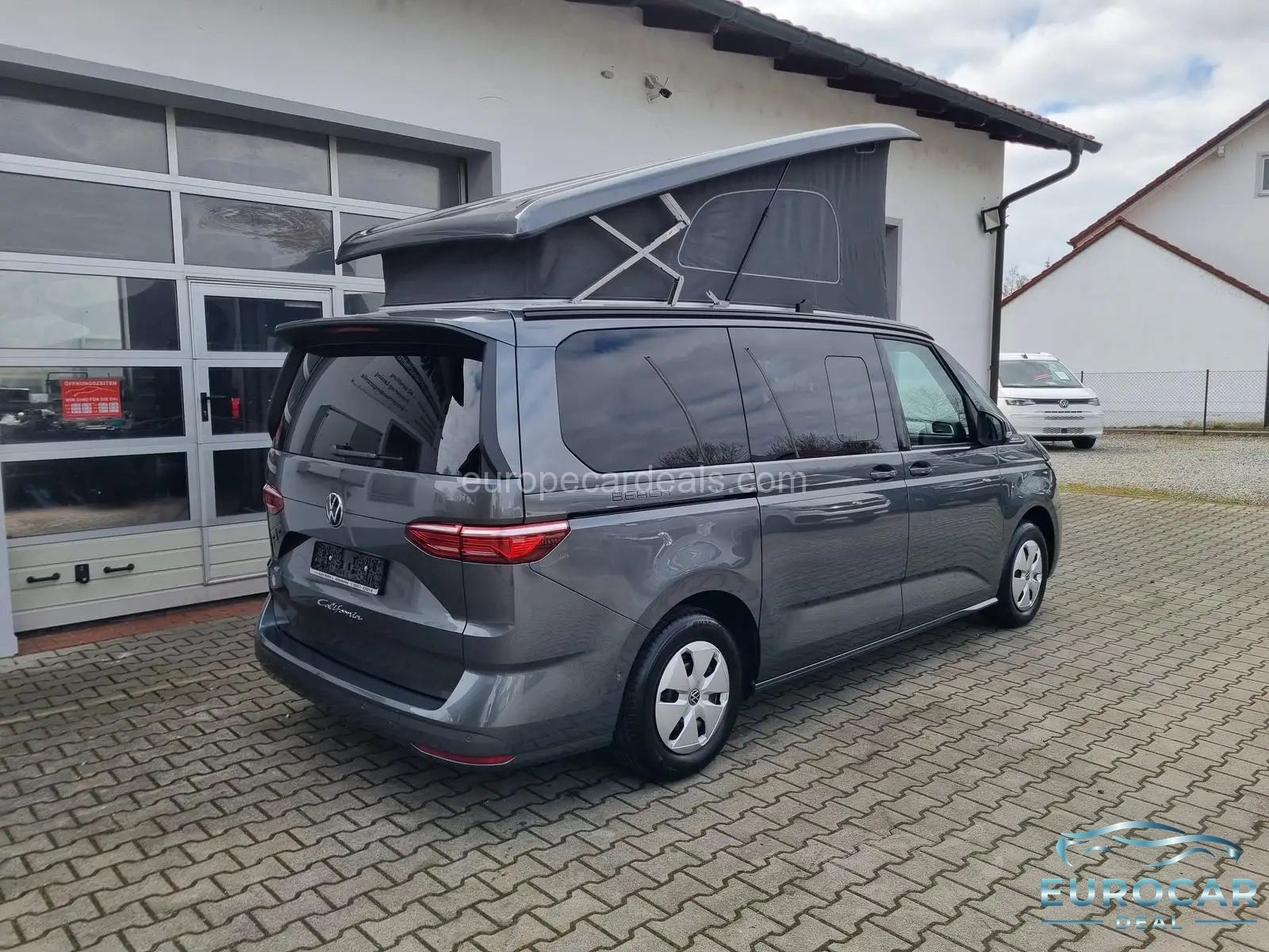 Volkswagen T7 California