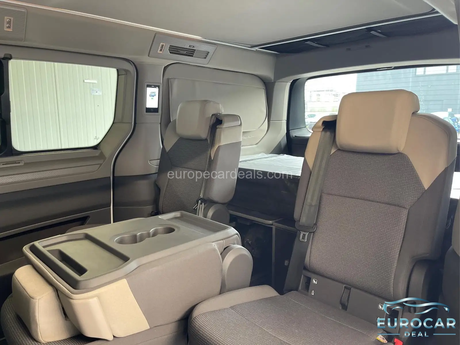 Volkswagen T7 California
