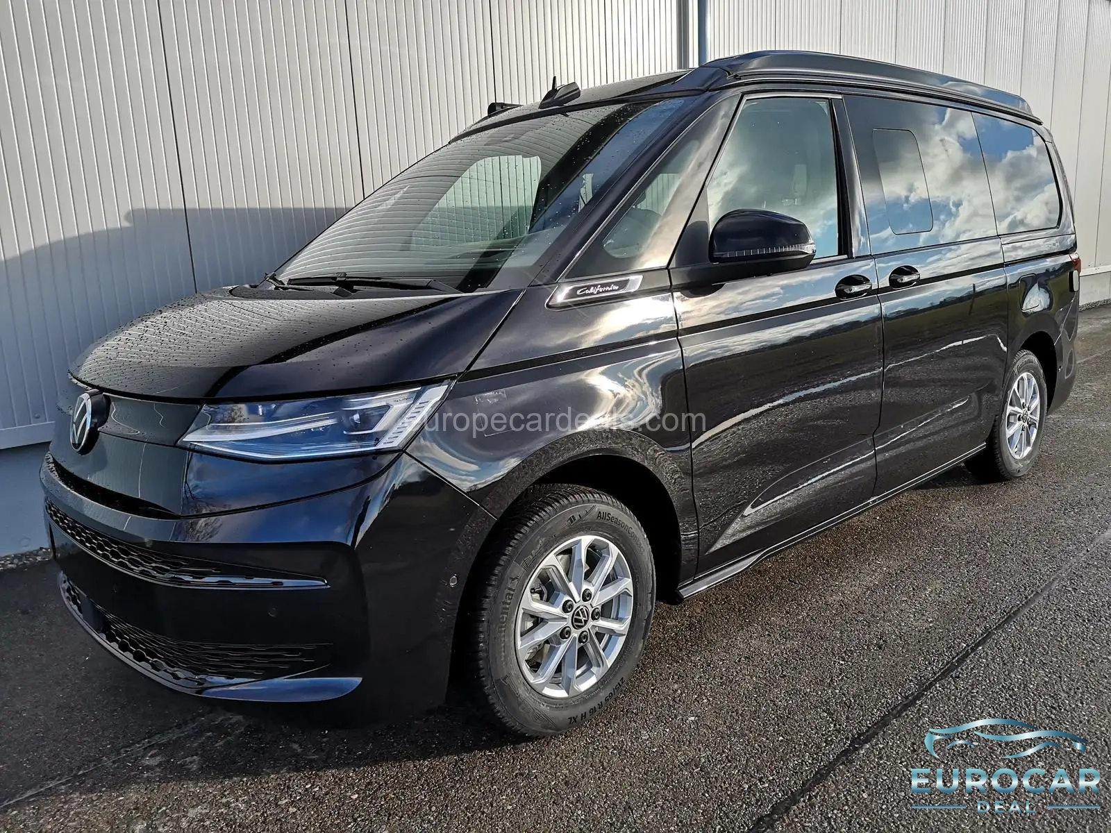 Volkswagen T7 California