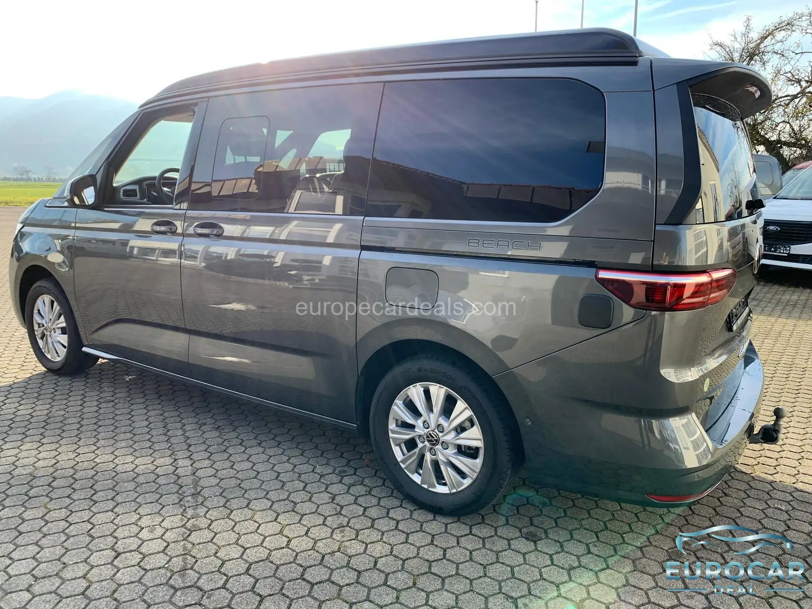 Volkswagen T7 California