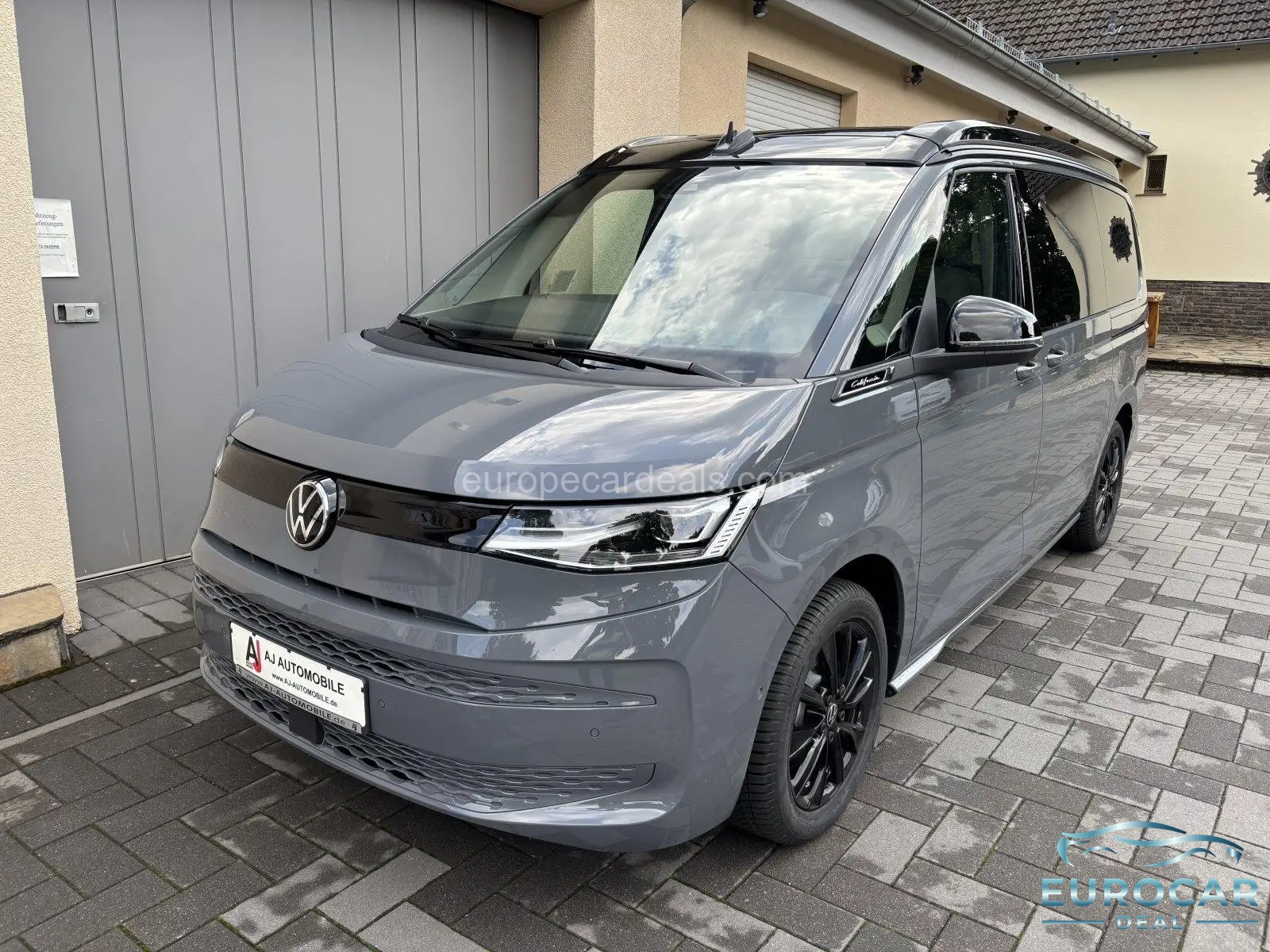 Volkswagen T7 California