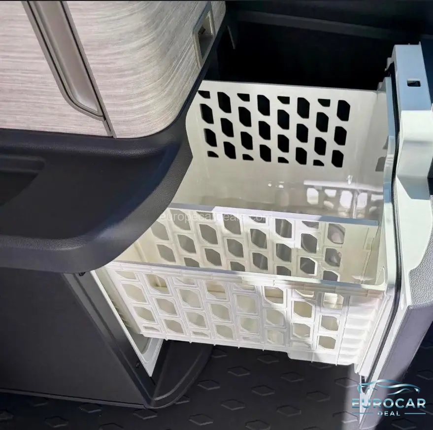 Volkswagen T7 California