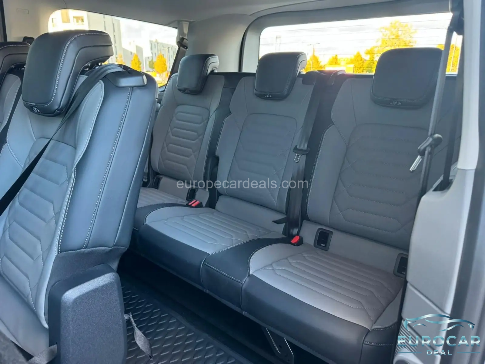 Volkswagen T7 Caravelle