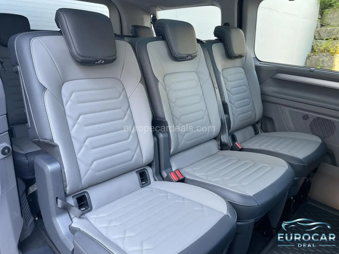 Volkswagen T7 Caravelle