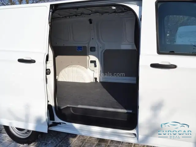 Volkswagen T7 Transporter