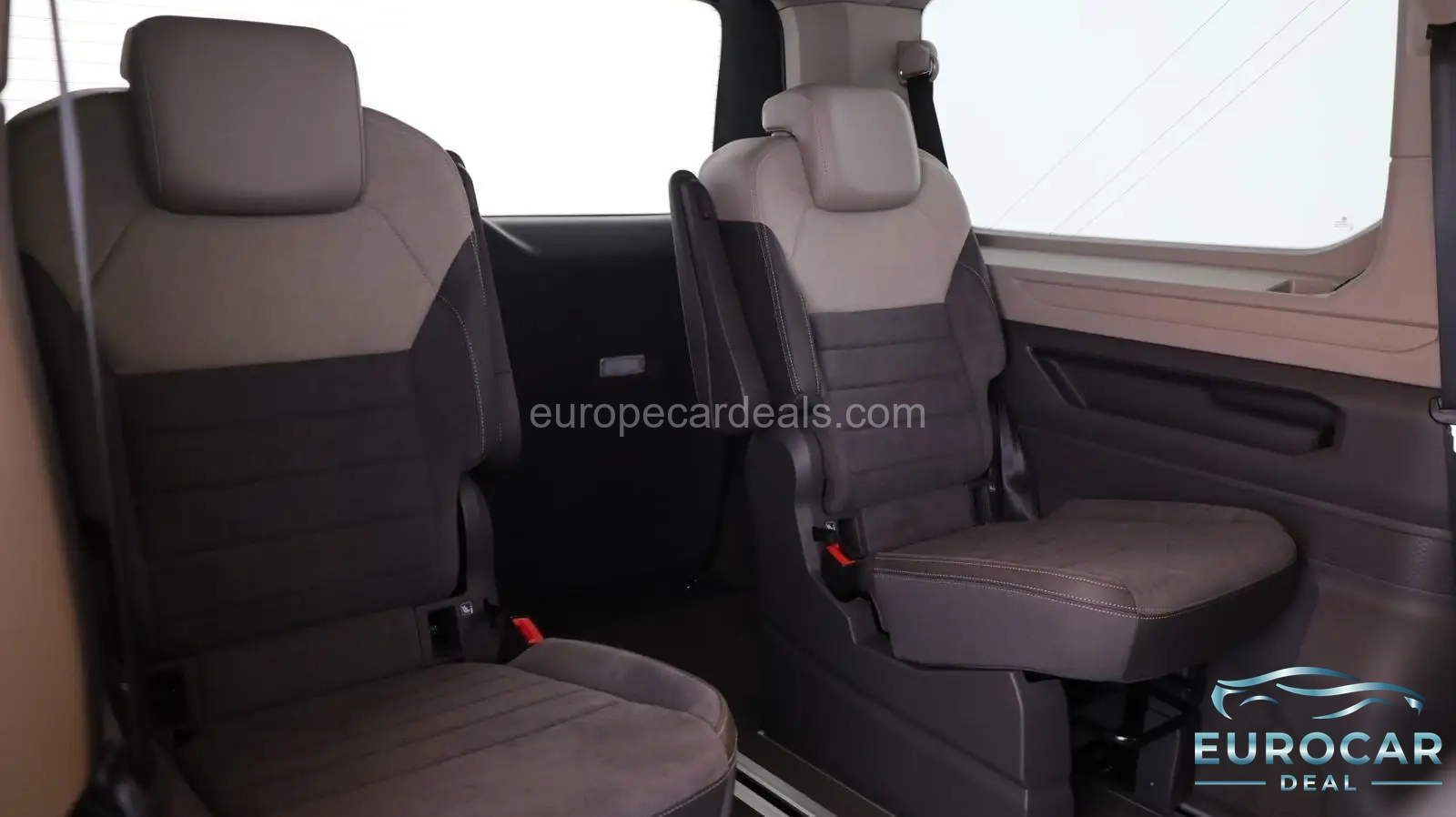 Volkswagen T7 California