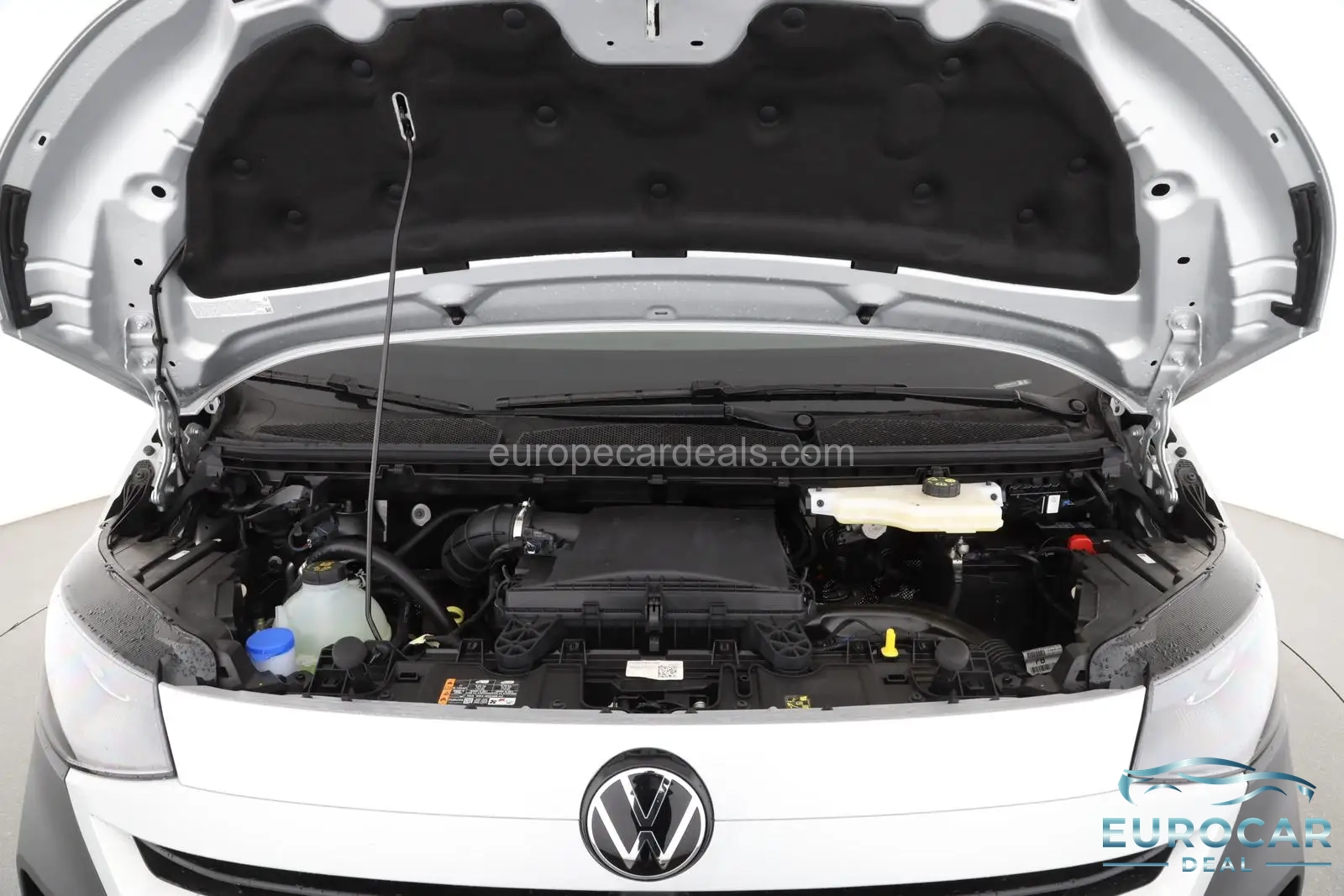 Volkswagen T7 Kombi