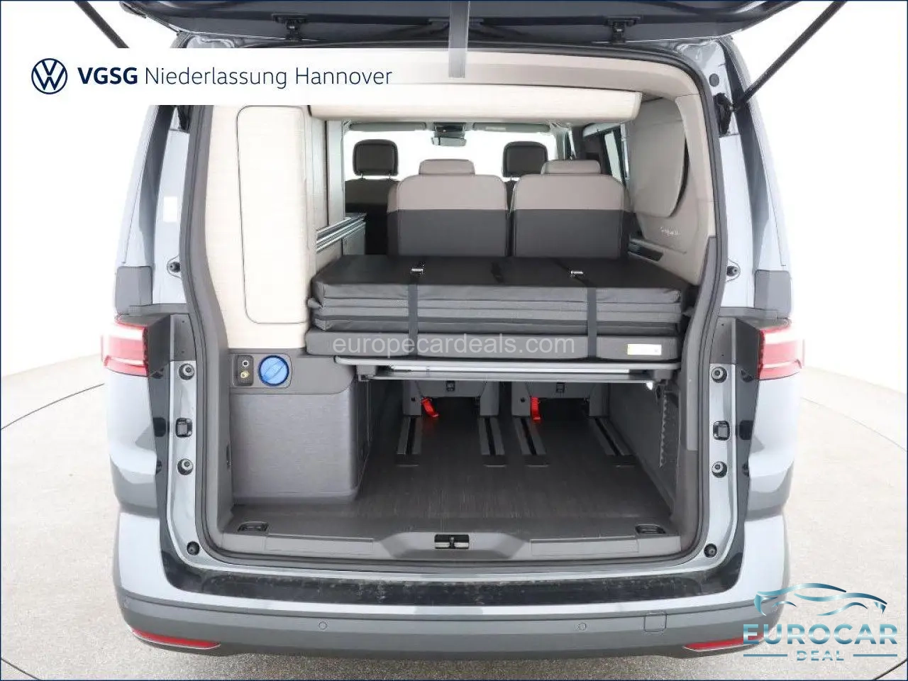 Volkswagen T7 California