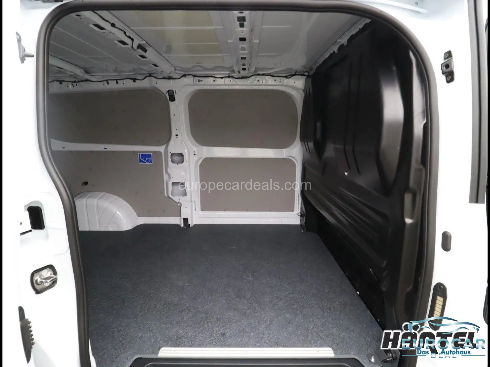 Volkswagen T7 Transporter