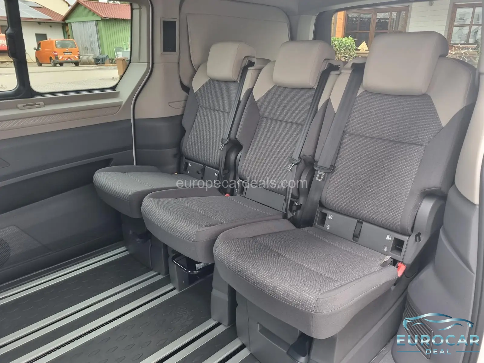 Volkswagen T7 California