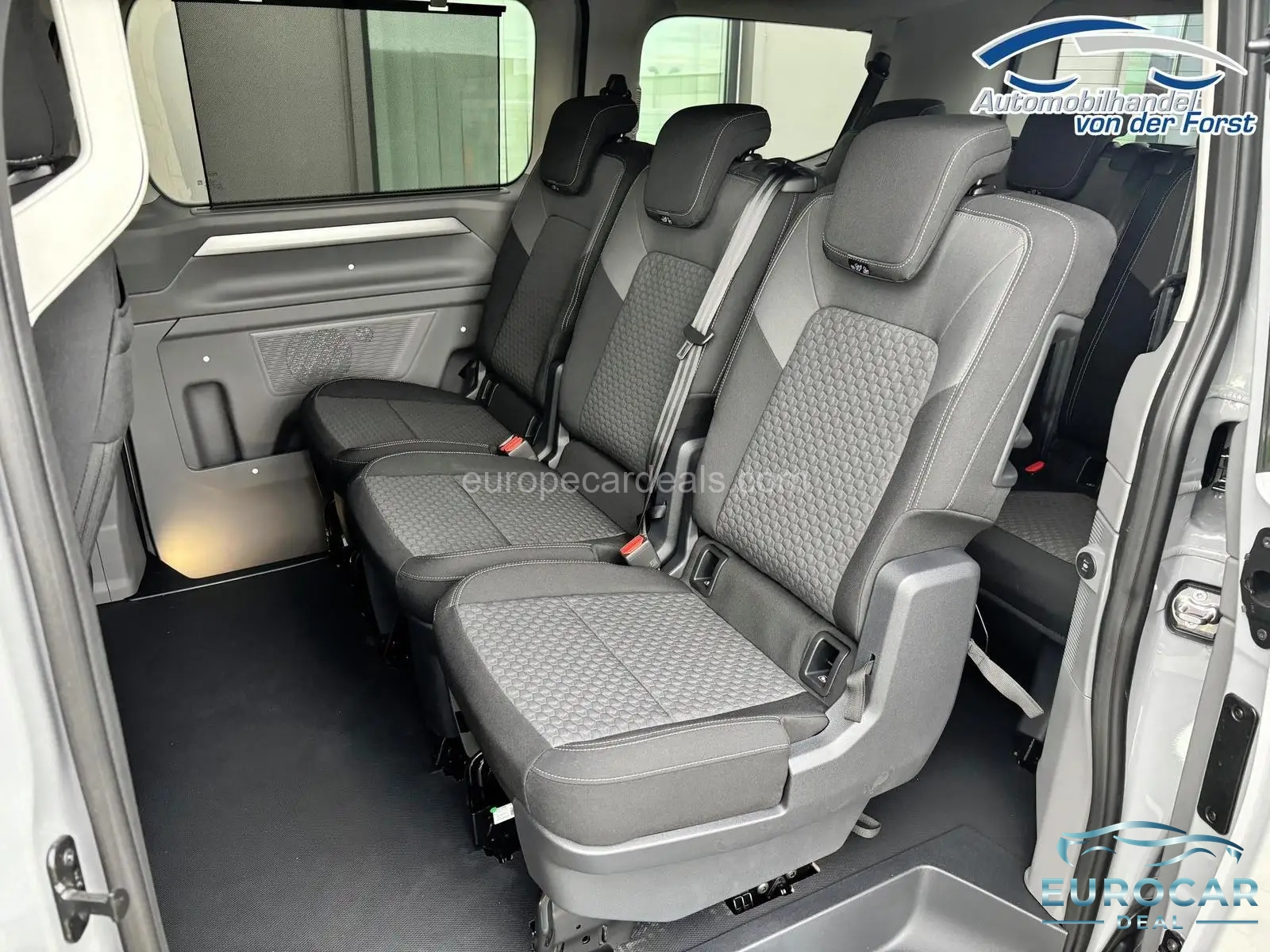 Volkswagen T7 Caravelle