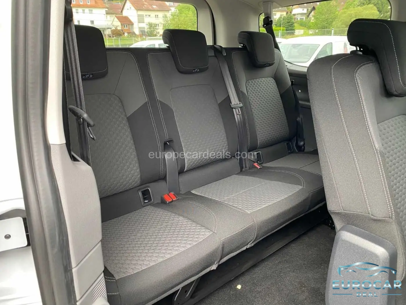 Volkswagen T7 Caravelle