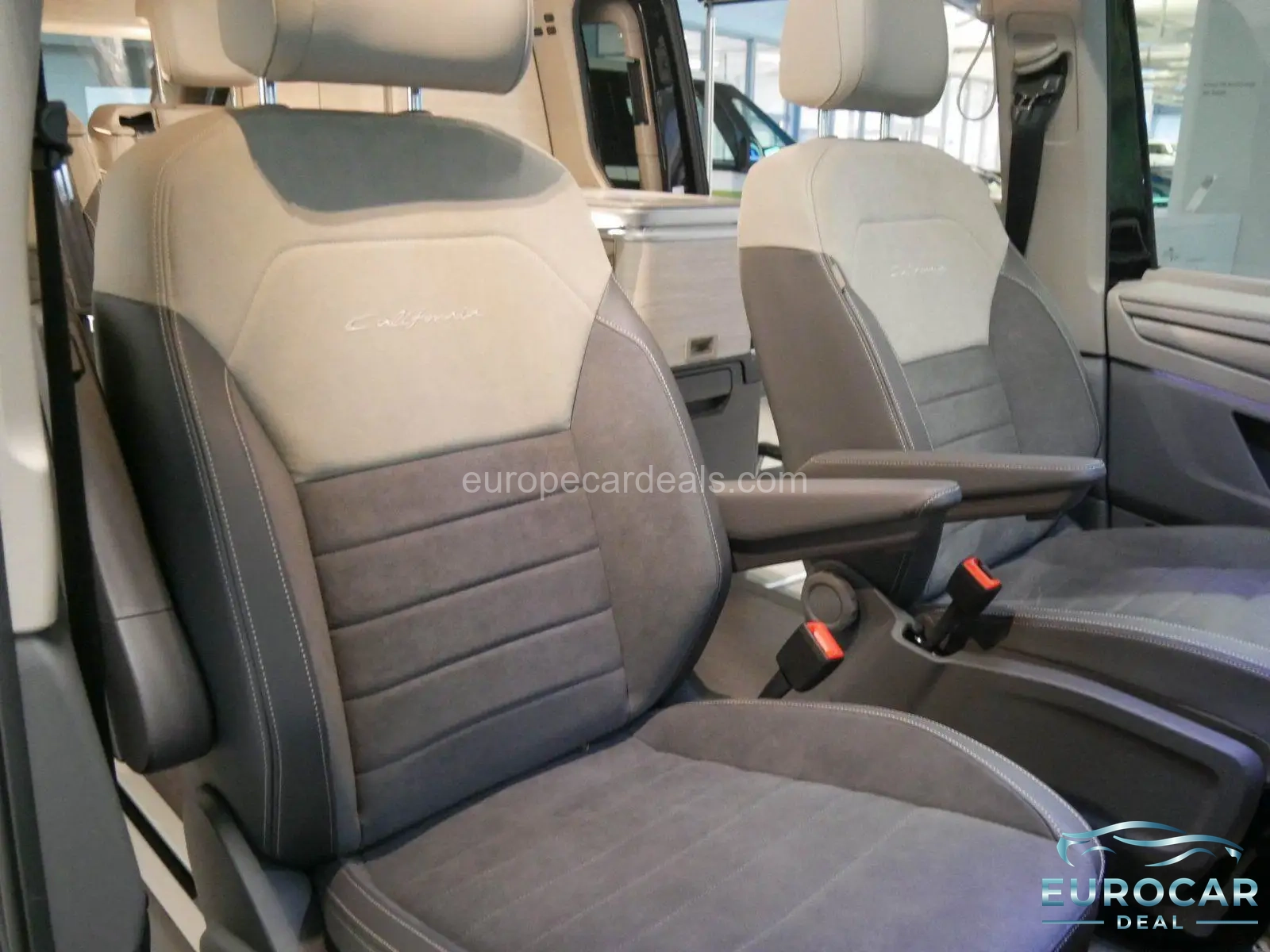 Volkswagen T7 California