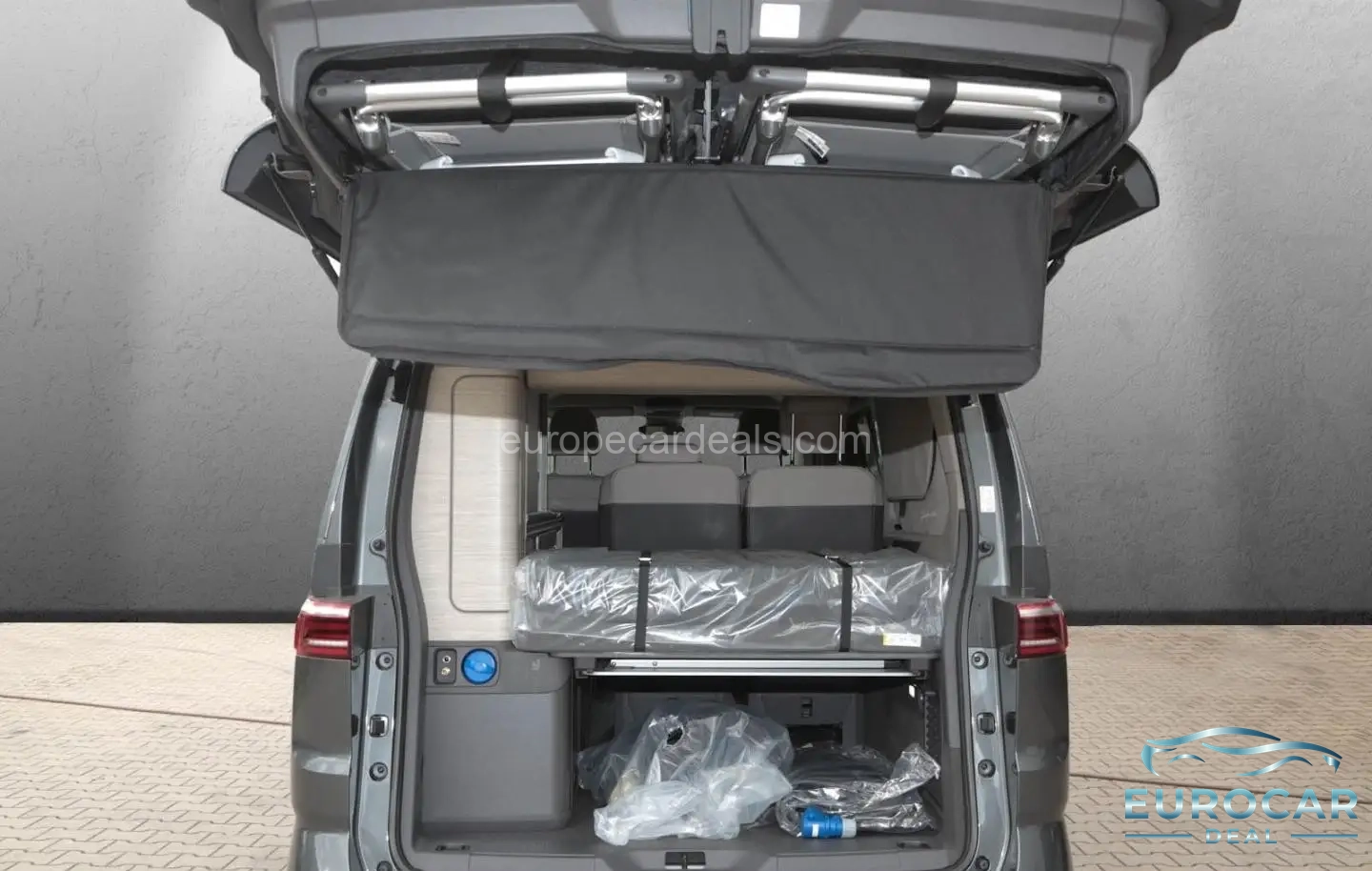 Volkswagen T7 California