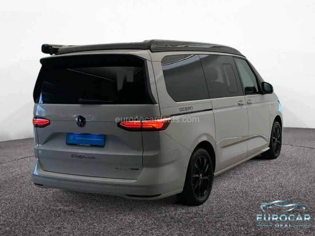 Volkswagen T7 California