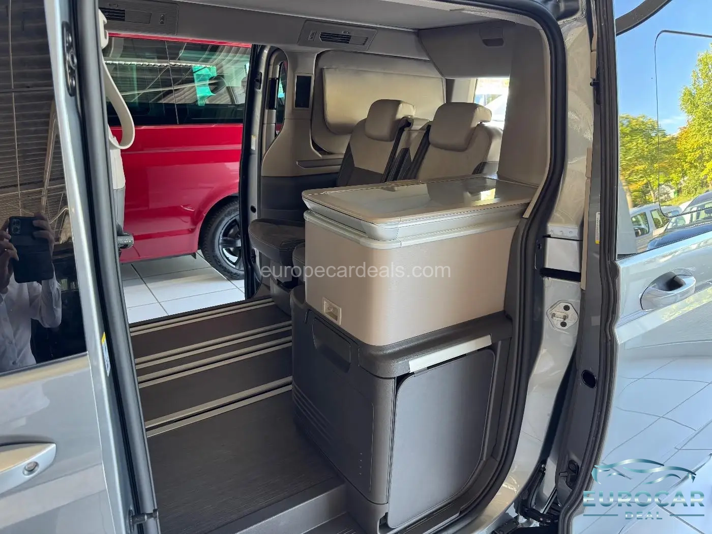 Volkswagen T7 California