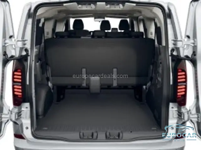 Volkswagen T7 Kombi