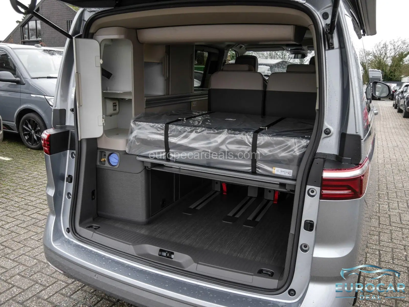 Volkswagen T7 California