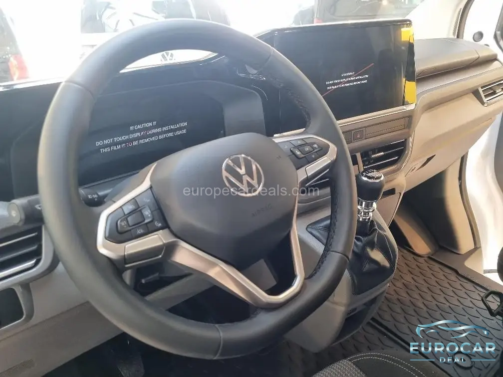 Volkswagen T7 Kombi