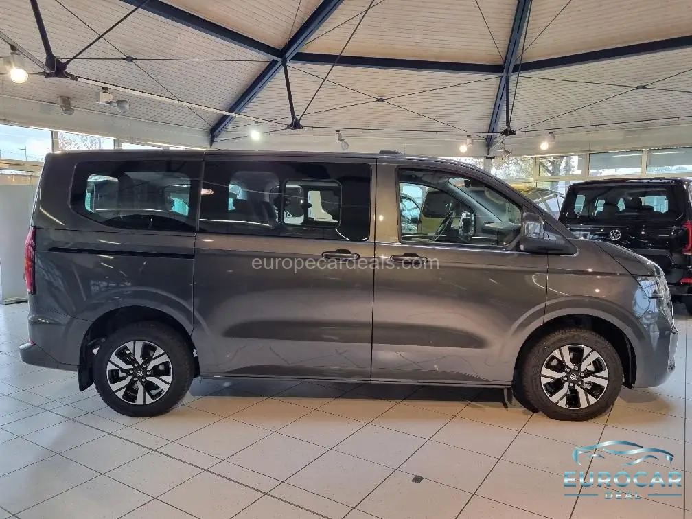Volkswagen T7 Transporter