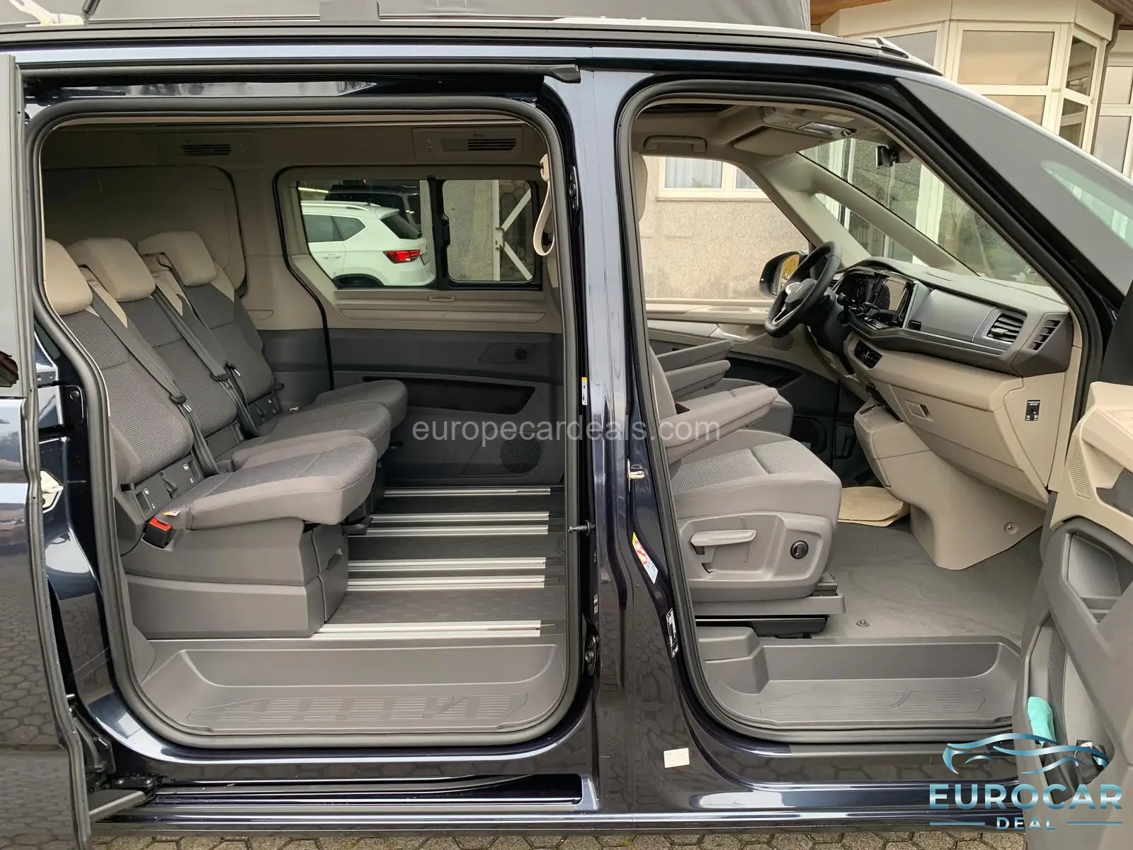Volkswagen T7 California