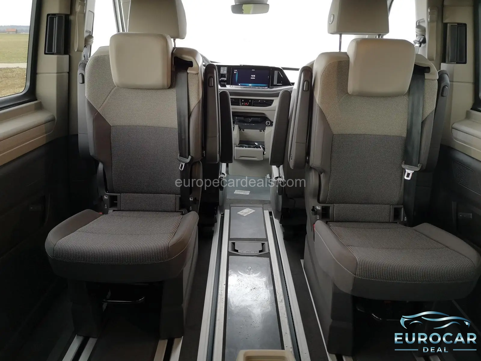 Volkswagen T7 California