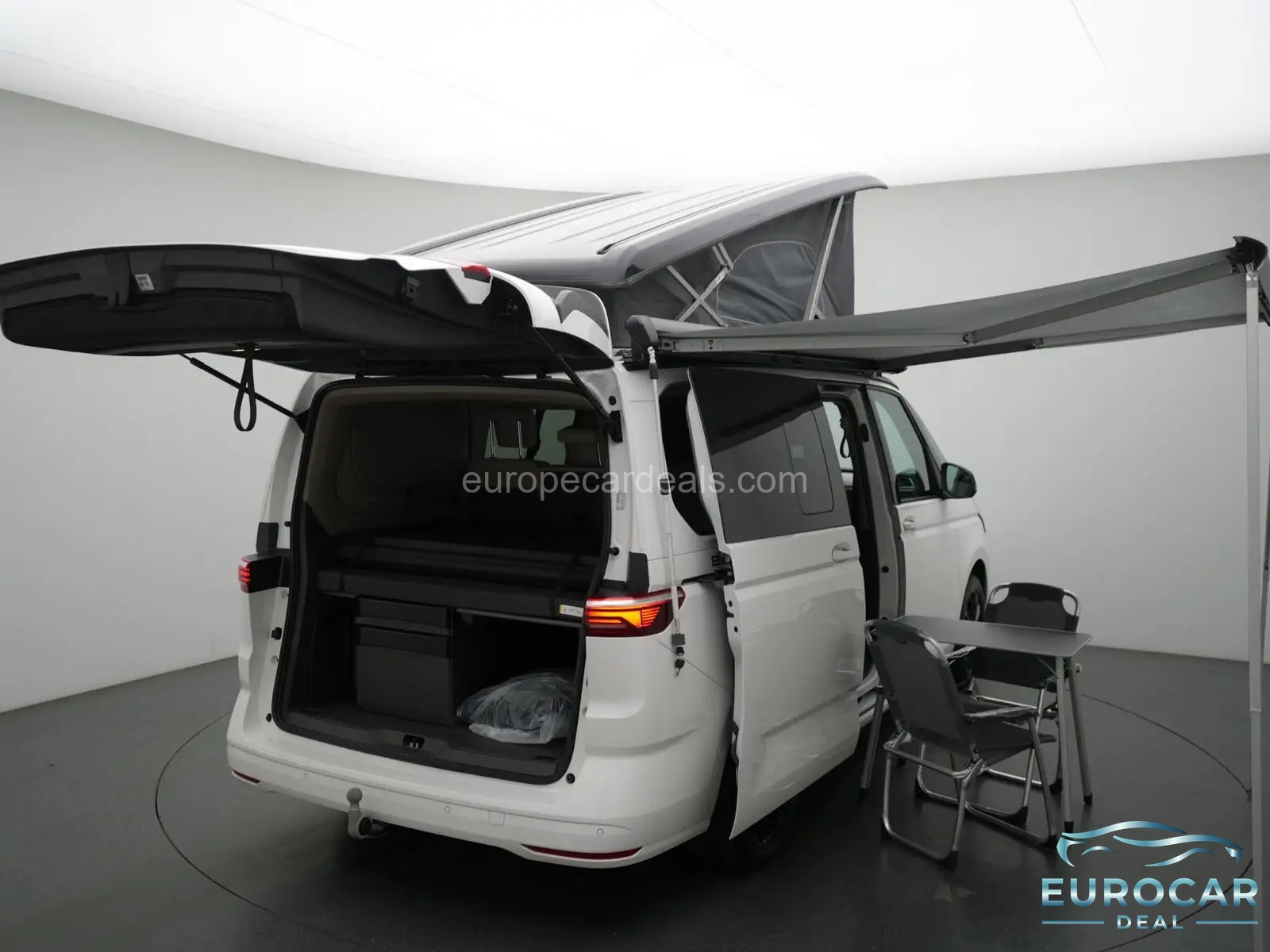 Volkswagen T7 California
