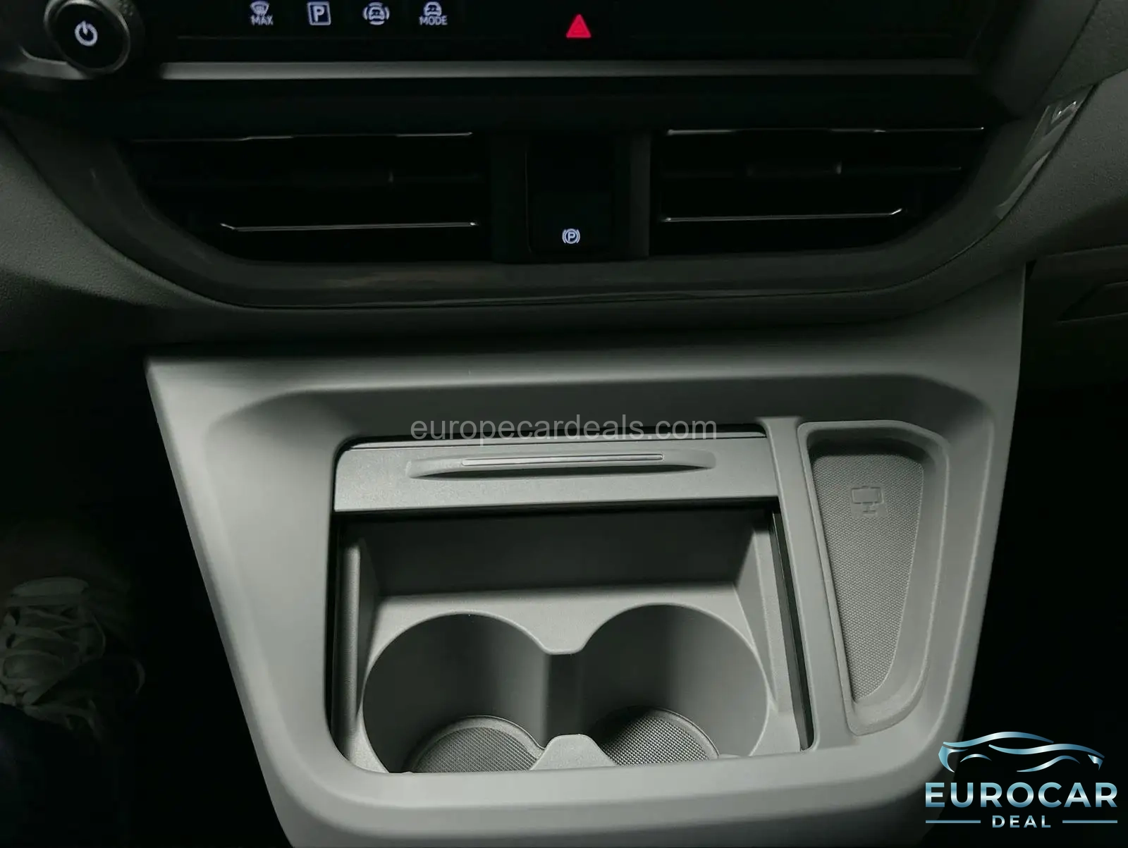 Volkswagen T7 Caravelle
