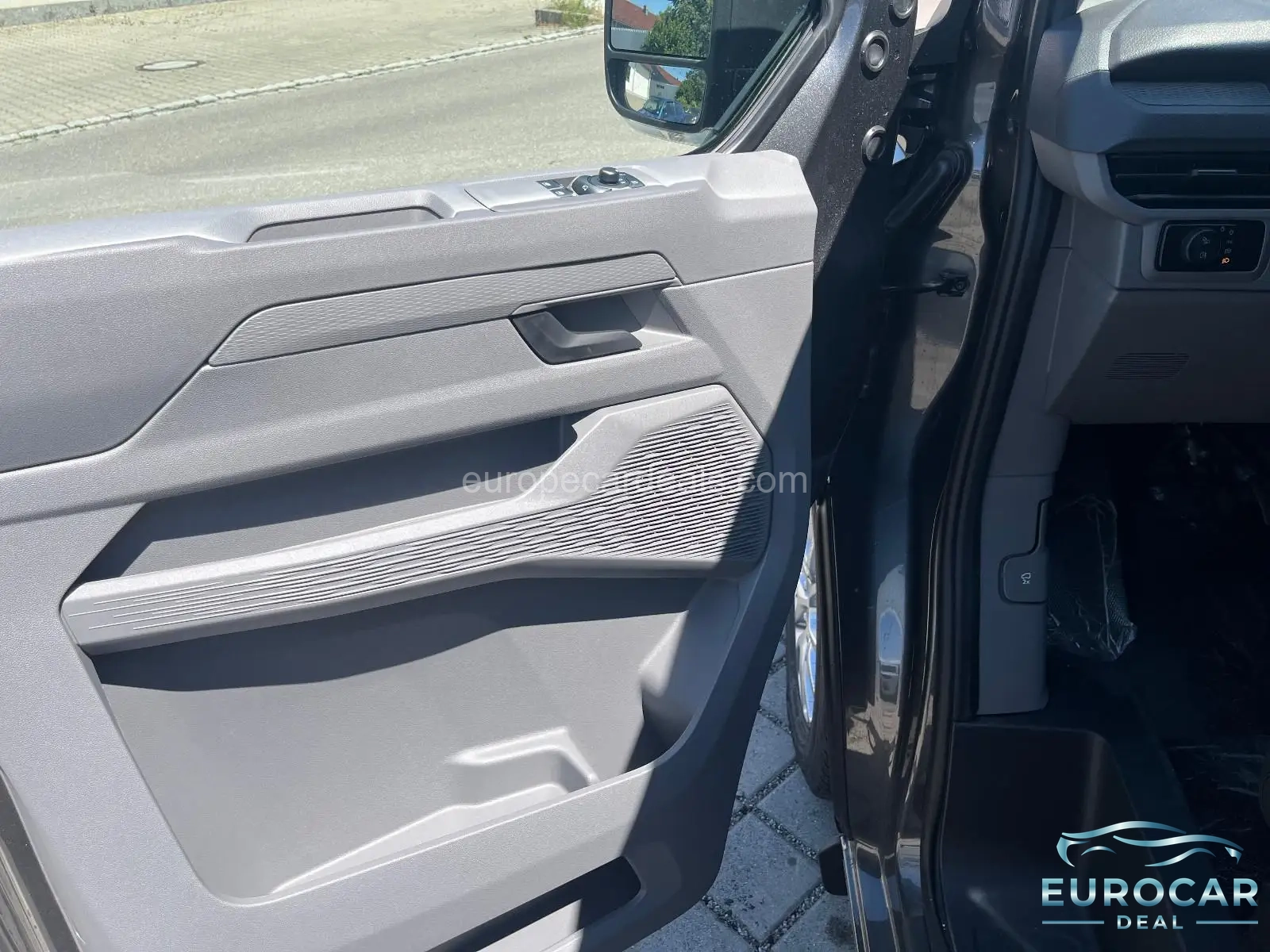 Volkswagen T7 Caravelle