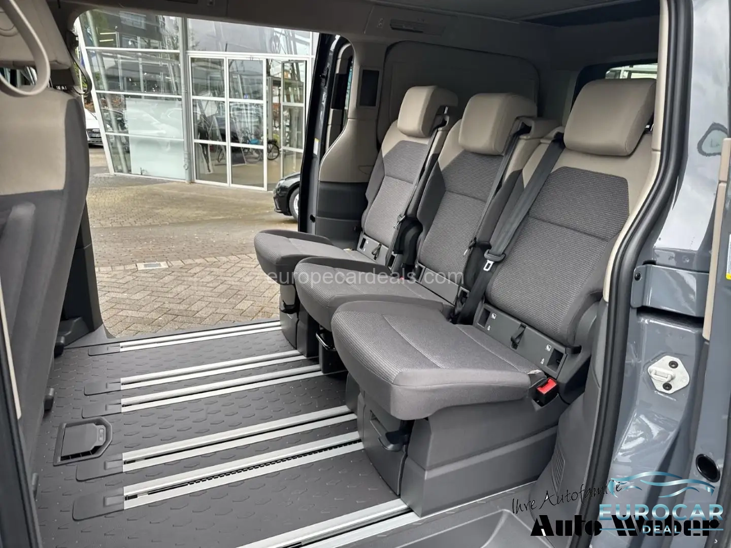 Volkswagen T7 California
