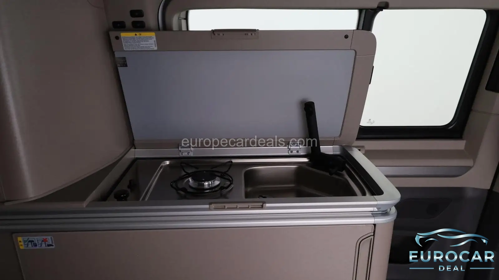 Volkswagen T7 California