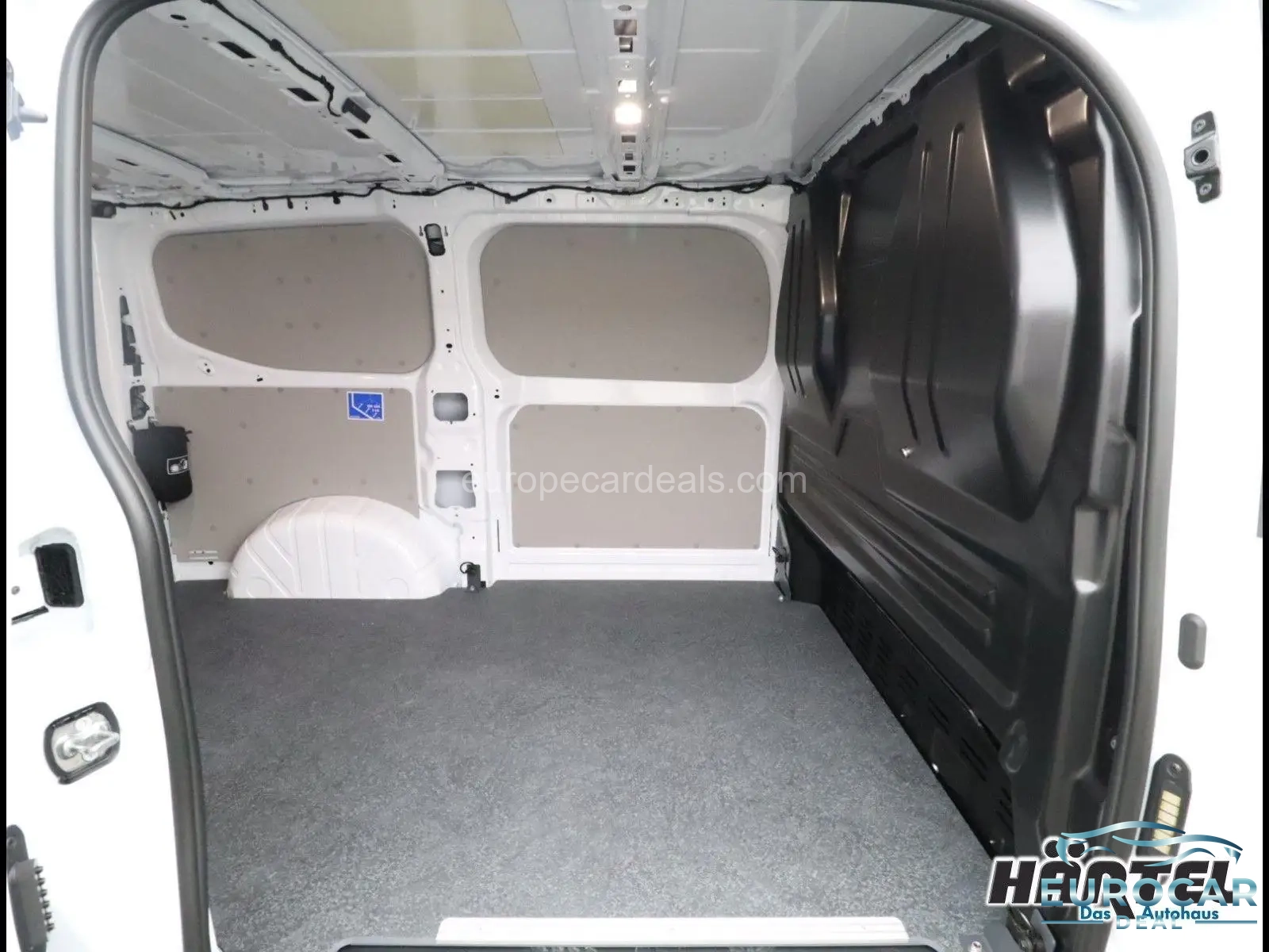 Volkswagen T7 Transporter