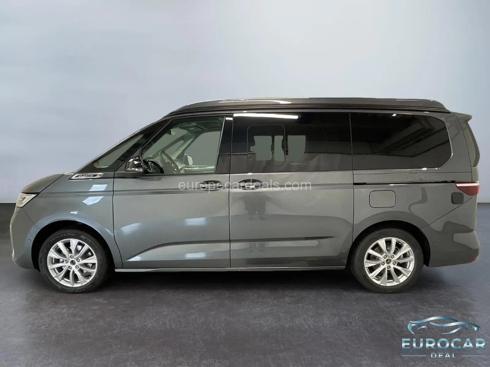 Volkswagen T7 California