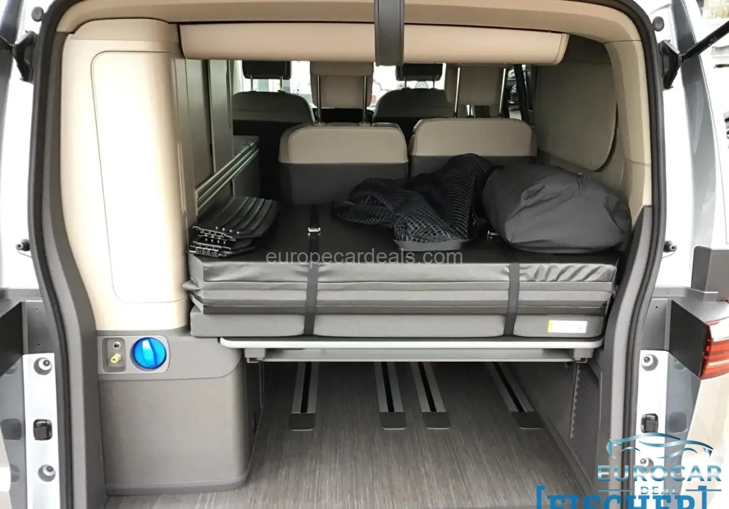 Volkswagen T7 California