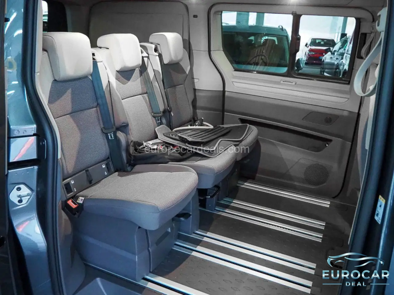 Volkswagen T7 California