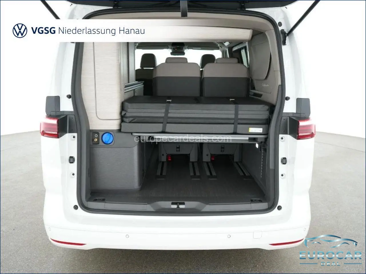 Volkswagen T7 California