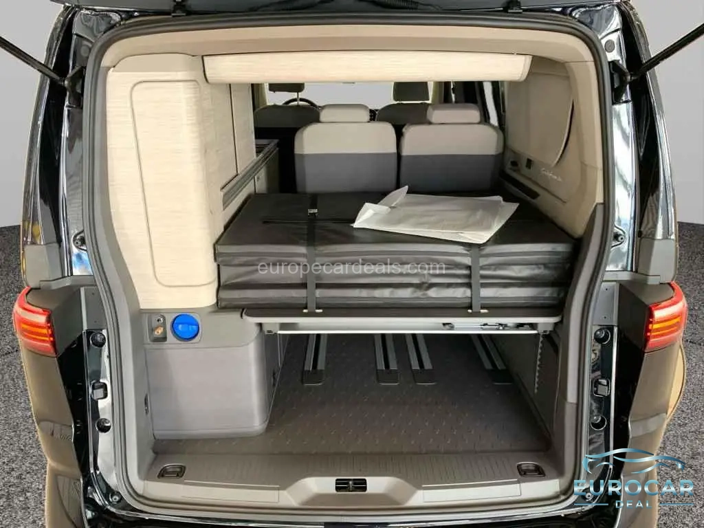 Volkswagen T7 California